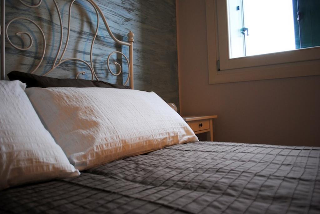Bed And Breakfast Castello Villafranca di Verona Szoba fotó
