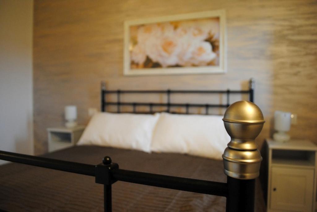 Bed And Breakfast Castello Villafranca di Verona Szoba fotó